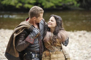 Illustration for article titled Once Upon a Time 1x03, "Snow Falls" Pictures